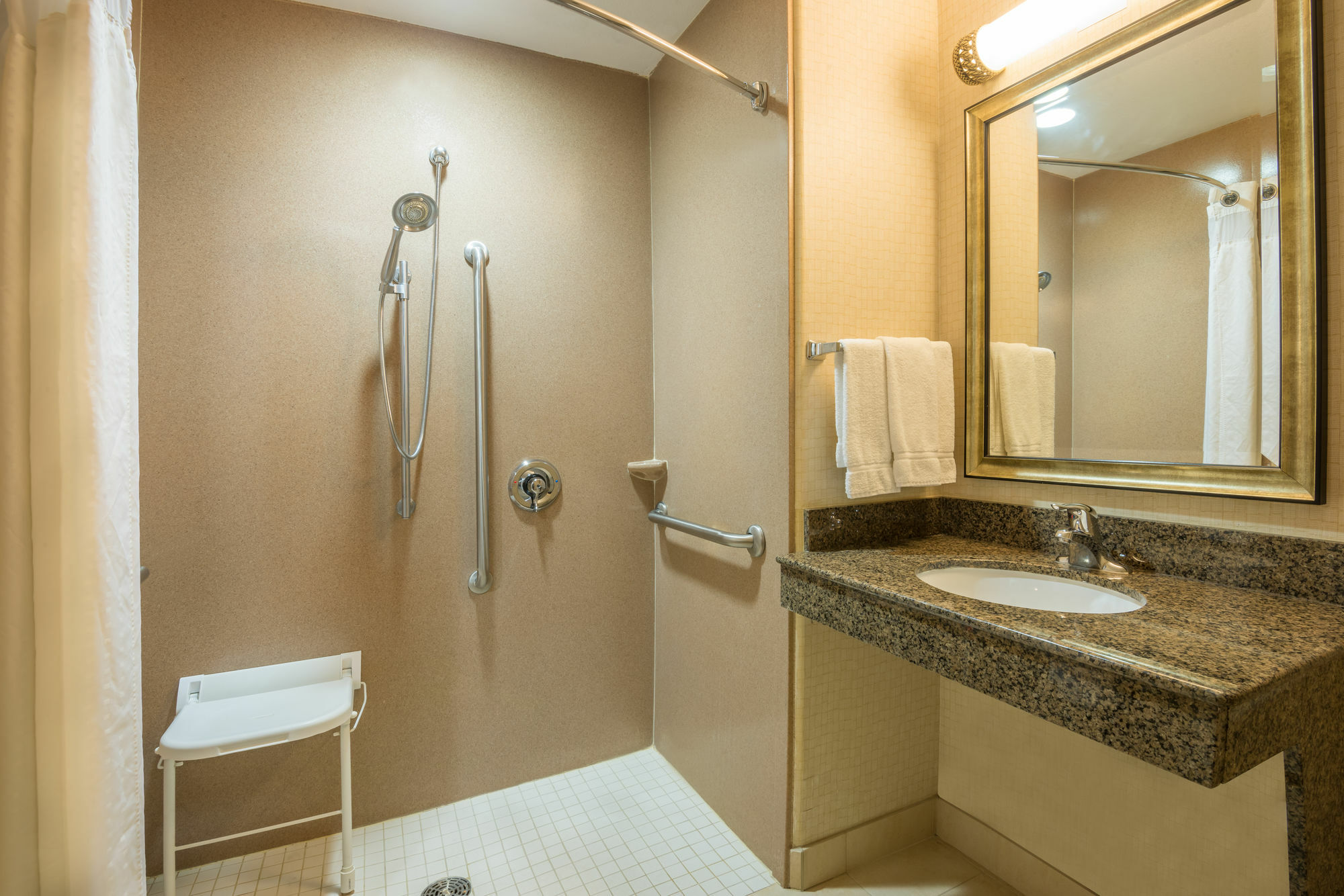 Holiday Inn Express & Suites Phoenix Glendale Dist By Ihg Екстер'єр фото