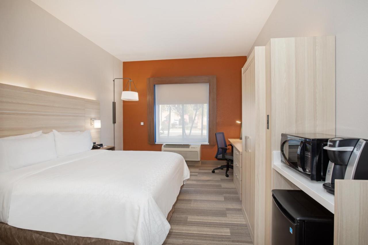 Holiday Inn Express & Suites Phoenix Glendale Dist By Ihg Екстер'єр фото